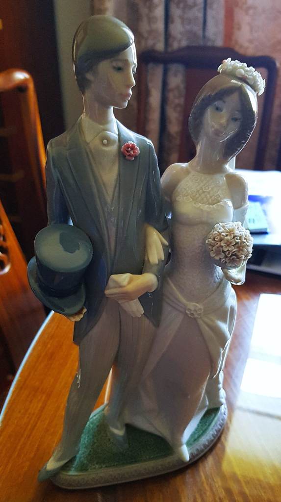  Large LLADRO BRIDE & GROOM FIGURINE: Wedding / Anniversary gift COLLECT GLASGOW SOUTH/KILMARNOCK