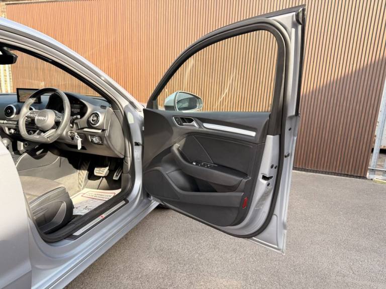 2019 Audi A3 1.5 TFSI CoD 35 S line Sportback 5dr Petrol S Tronic Euro 6 (s/s) (150 ps) Hatchback...