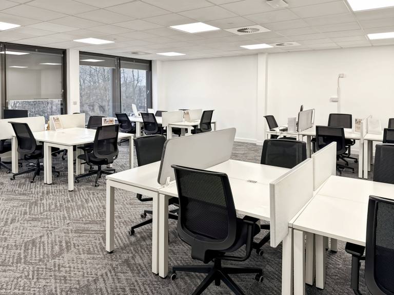 Cambridge - CB1 1BH \ Desk Space Available in a Coworking Environment