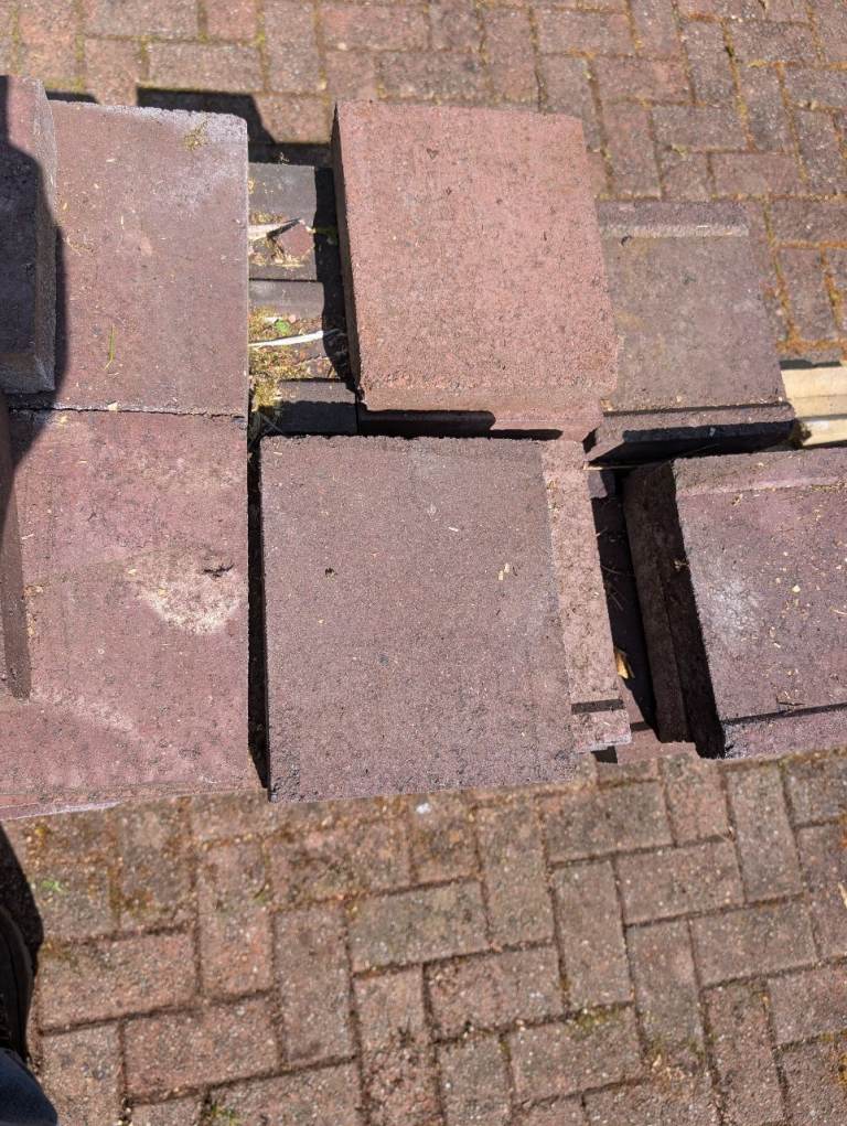 Heat bricks - ideal for pizza oven etc