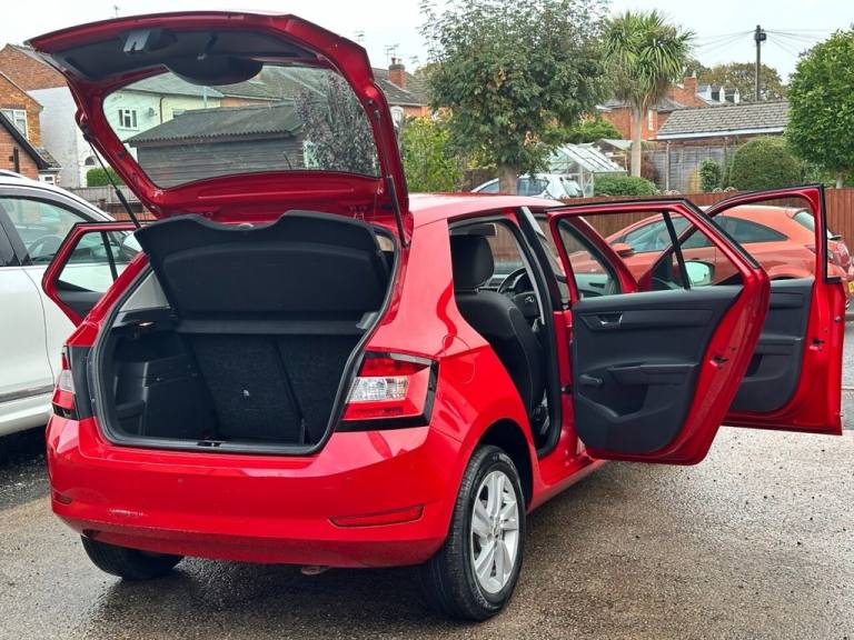 2019 69 SKODA FABIA 1.0 TSI SE HATCHBACK 5DR PETROL MANUAL EURO 6 (S/S) (95 PS)