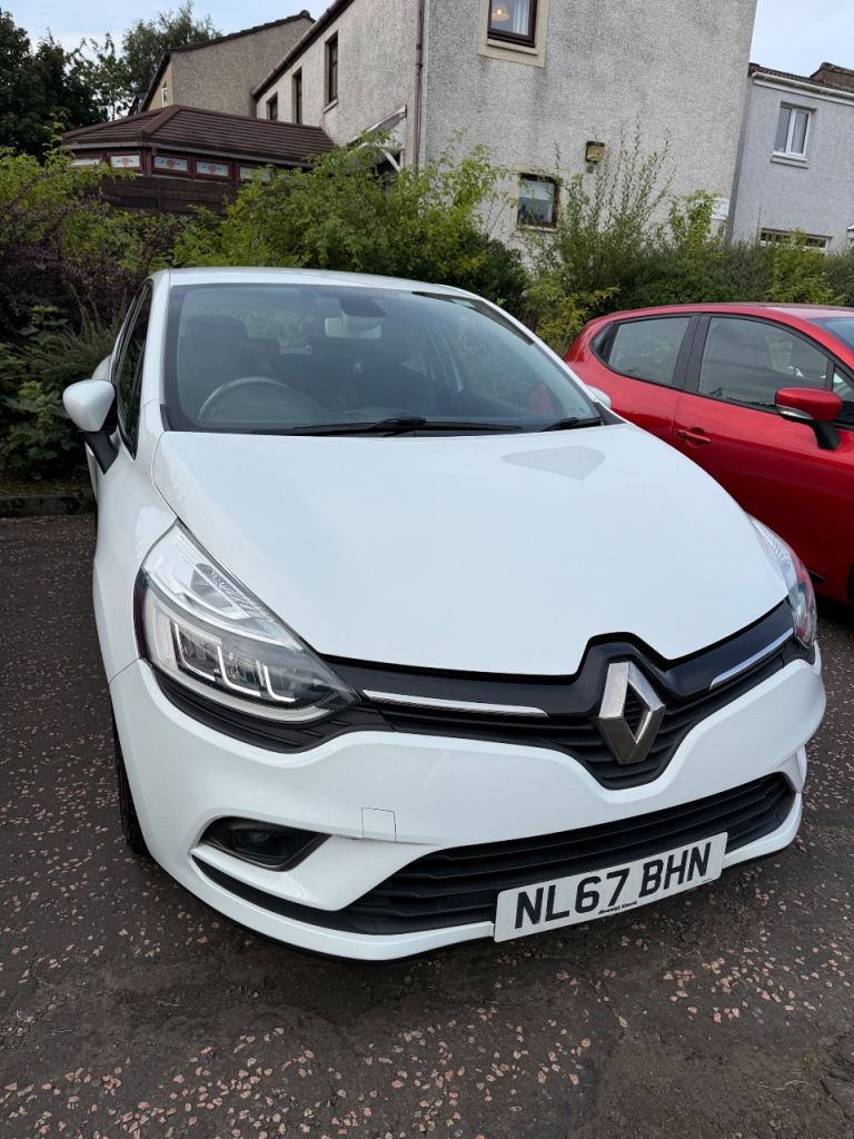 Renault, CLIO, Hatchback, 2017, Semi-Auto, 1461 (cc), 5 doors