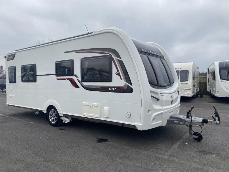 2015 COACHMAN VIP 575/4 LUXURY 4 BERTH TOURING CARAVAN