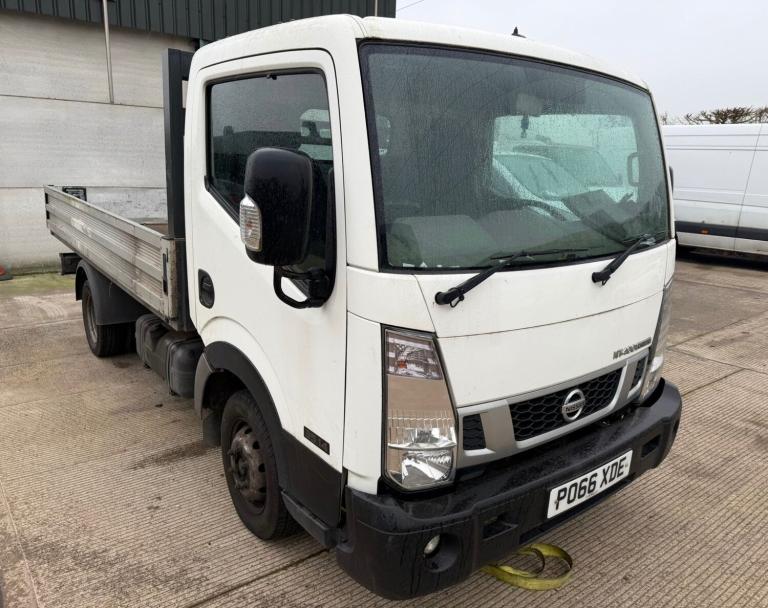 2016 Nissan Cabstar 35.14 dCi Dropside / SPARES OR REPAIRS / EXPORT /  CHASSIS CAB Diesel Manual