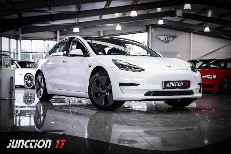 2021 Tesla Model 3 Standard Range Plus Auto RWD 4dr SALOON Electric Automatic