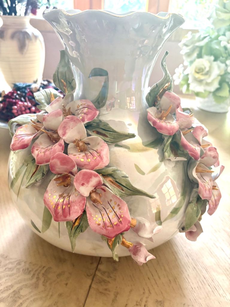 Beautiful Ceramic Flower Vase - Multicoloured