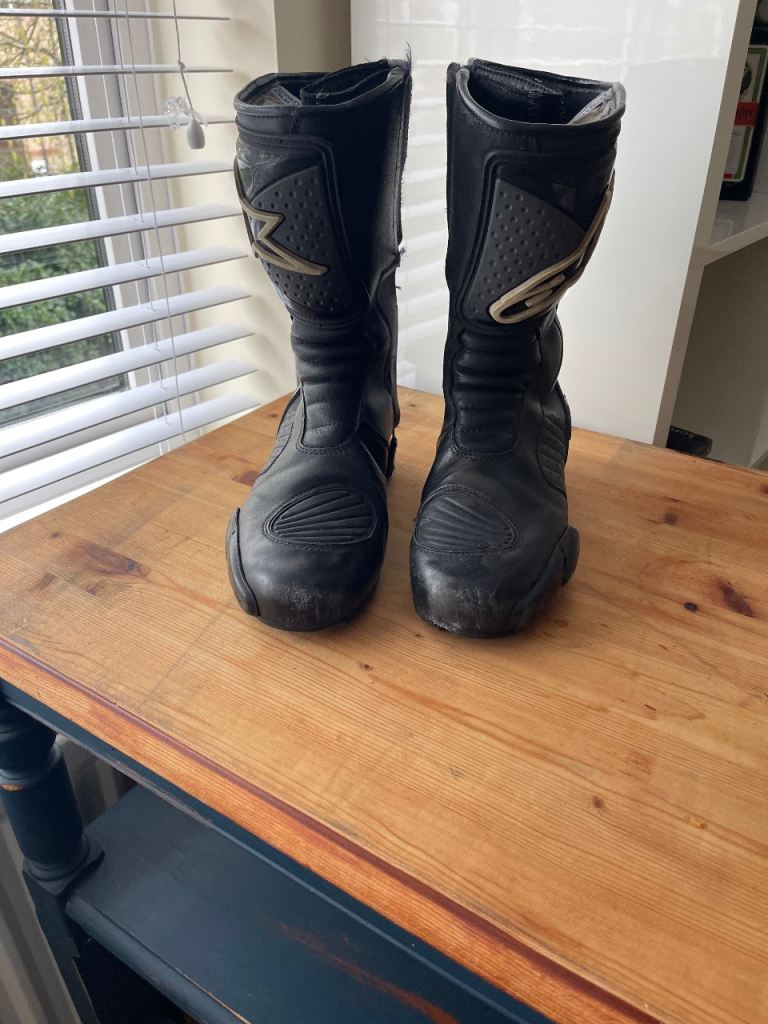 Alpine stars motorcycle boots