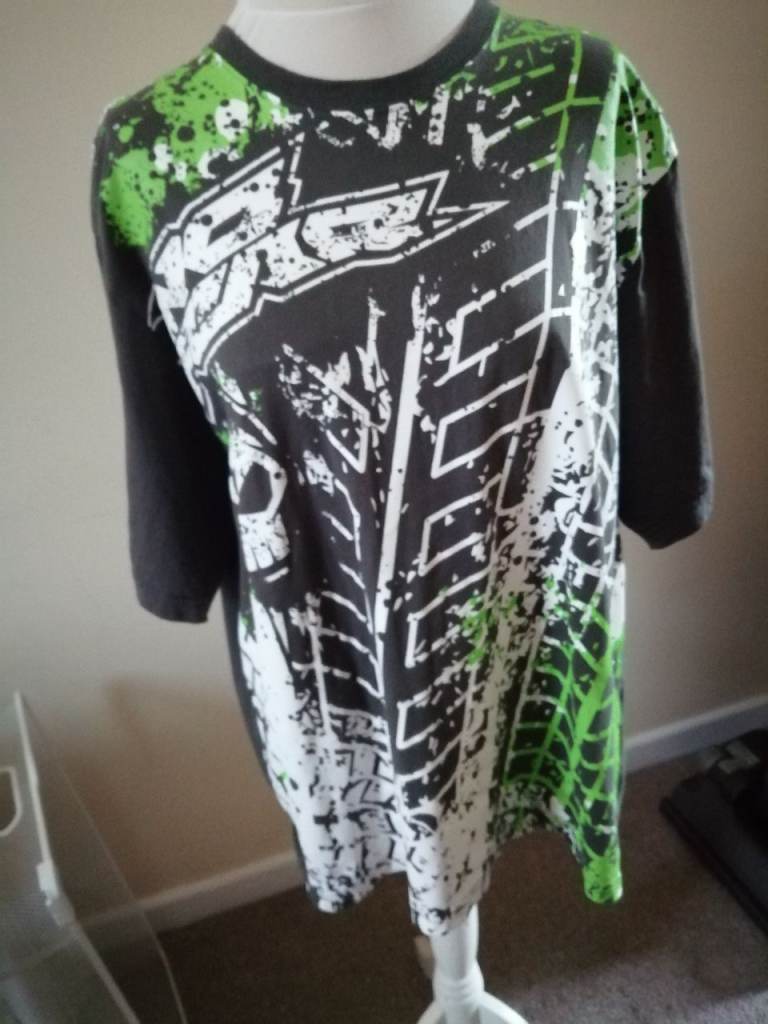 MENS TOP SIZE XX LARGE BY NO FEAR EX CONDITION  SOUTHSEA PO5 2RE