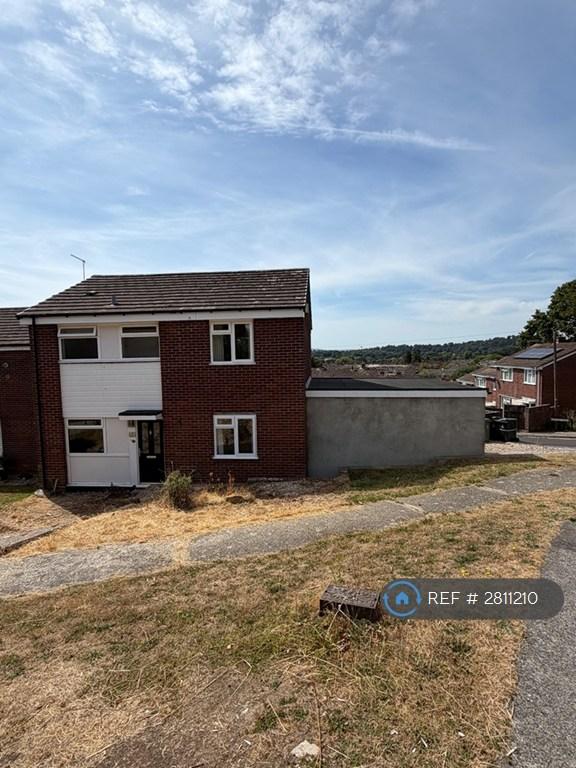 3 bedroom house in Arundel Road, Yeovil, BA21 (3 bed) (#2811210)