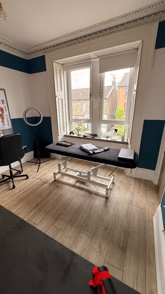 Fully Equipped Therapy Room for Rent – Clarkston, Glasgow