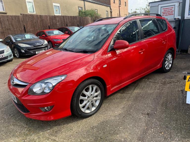 2010 Hyundai i30 1.6 CRDi Comfort Euro 4 5dr ESTATE Diesel Manual