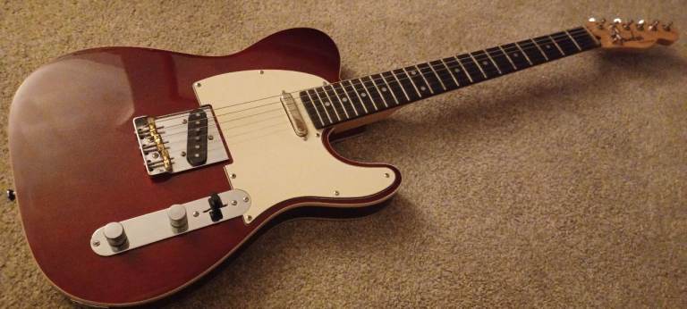Telecaster Custom-Build in Wine Red Ash Body. Double Edge Binding.