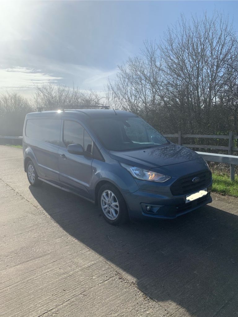 Ford Transit Connect Limited  69 plate