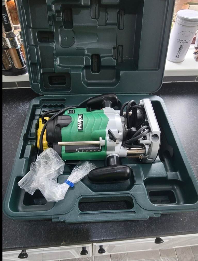 Hikoki m12ve (Hitachi)110v professional router 