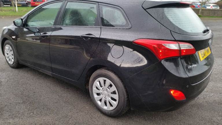 *!*BARGAIN ESTATE*!* 2017 HYUNDAI I30 1.6 CRDI *DIESEL* 6 SPEED GEARBOX  *MOT 6 JAN 27* JUST VALETED
