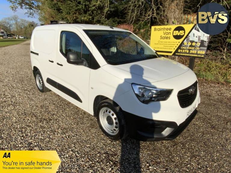 2019 Vauxhall Combo 1.6 Turbo D 2300 Edition Panel Van 4dr Diesel Manual L2 H1 Euro 6 (s/s) (10 P...