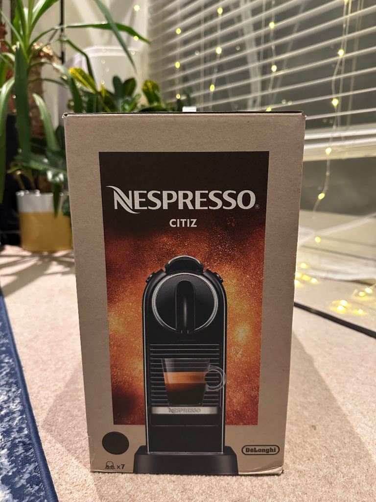 Brand New Nespresso by De’Longhi CitiZ EN167.B – Unopened / Boxed