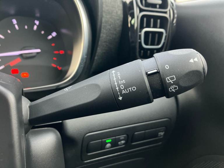 2021 Citroen C3 Aircross 1.2 PureTech 110 Shine Plus 5dr Hatchback PETROL Manual