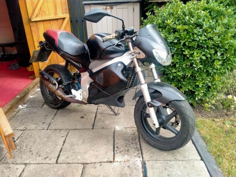 Gilera, DNA, 2002, 49 (cc)