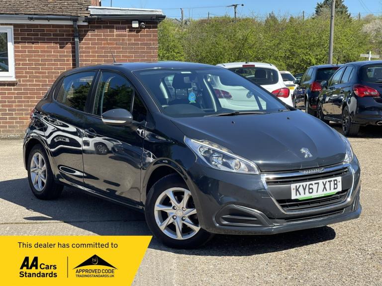 PEUGEOT 208 1.2 PureTech Active 2017