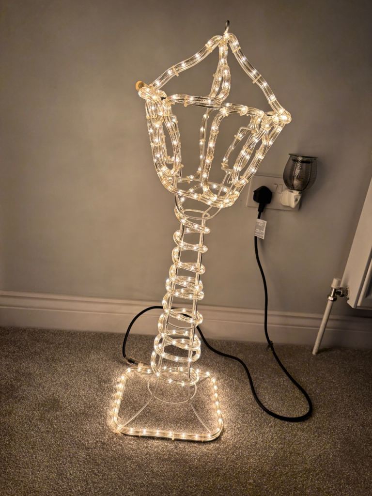 Christmas rope light spiral lampost Indoor or outdoor use Height 80cm