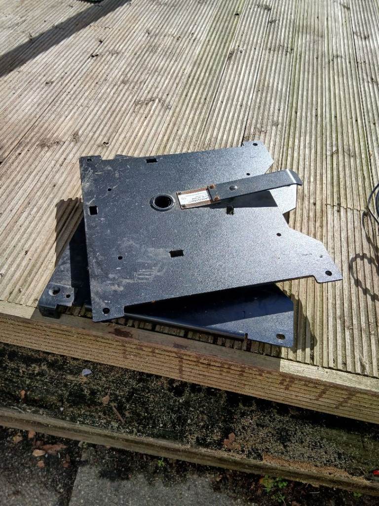  Mercedes sprinter / vw crafter seat spinner plate
