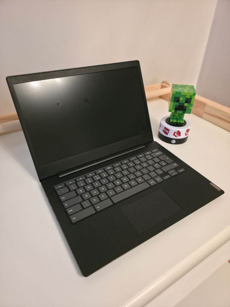 Lenovo Chromebook Laptop - Good Condition, Black
