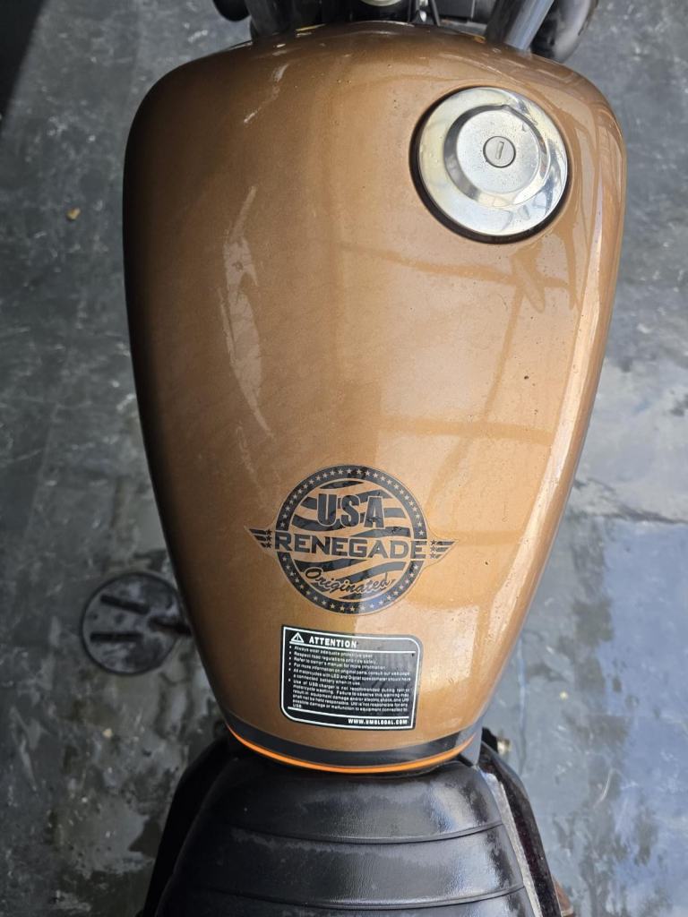 UM RENEGADE SPORT 125 PROJECT BIKE HPI CLEAR 