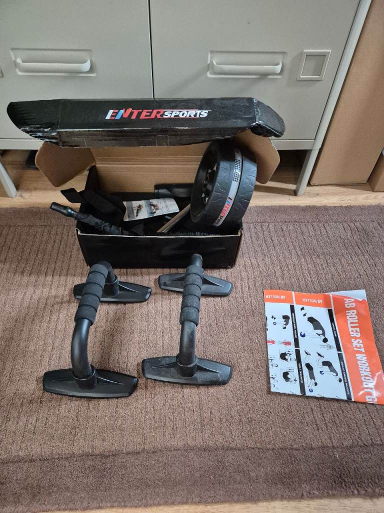 ENTER SPORTS Ab Roller & Push Up Bars Set – As Good As New