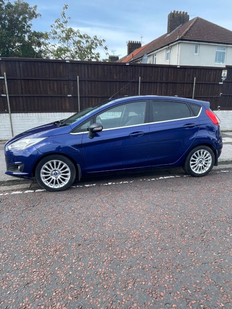 Ford fiesta 2014 titanium 