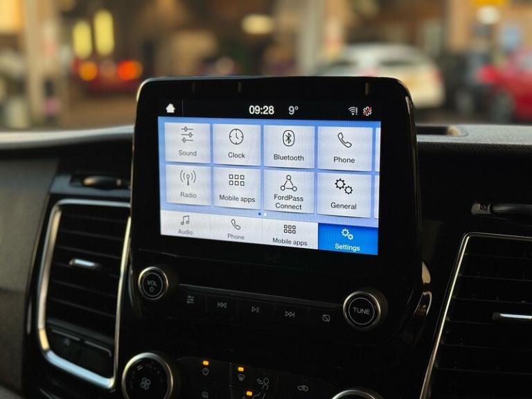 2021 Ford Transit Custom 2.0 EcoBlue 130ps Low Roof Limited Van Auto PANEL VAN DIESEL Automatic