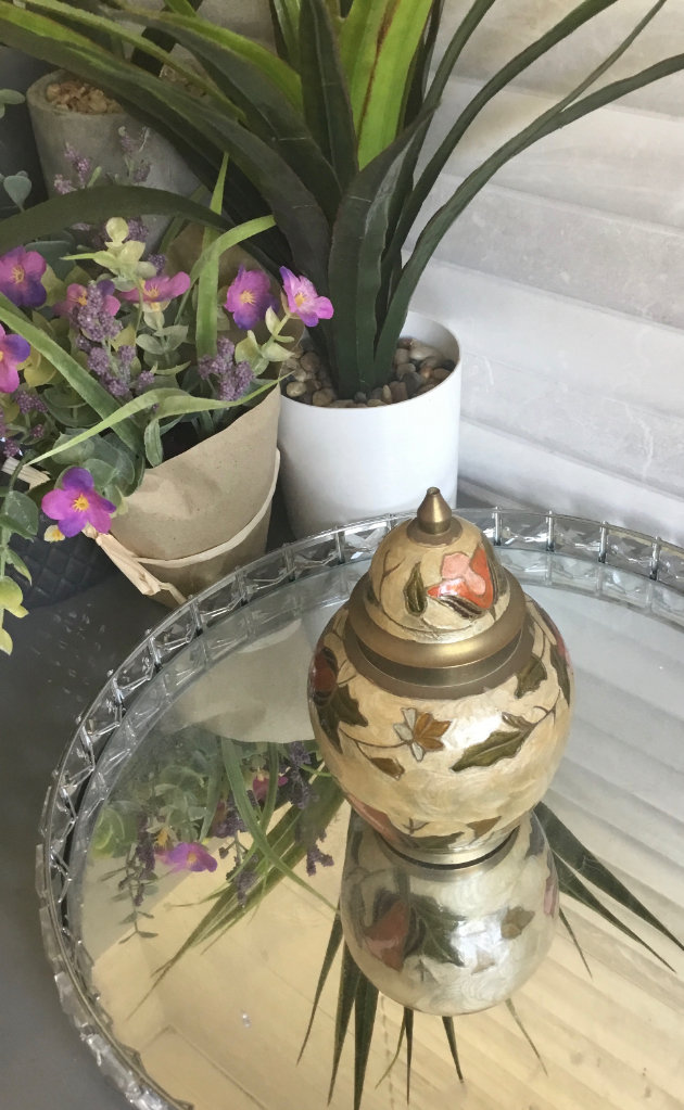 Ginger-Jar: Vintage decorative Indian Cloisonné-style Brass with inlaid hand-enamelled Mosaics