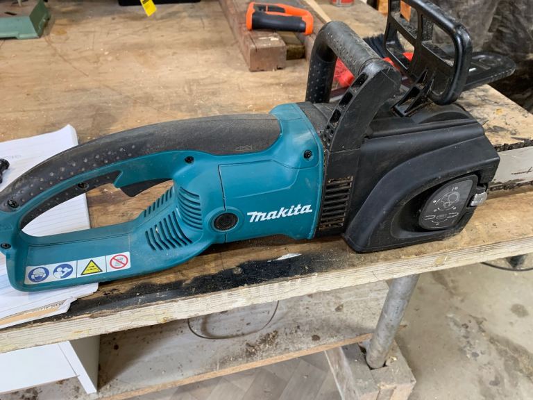 Makita chainsaw