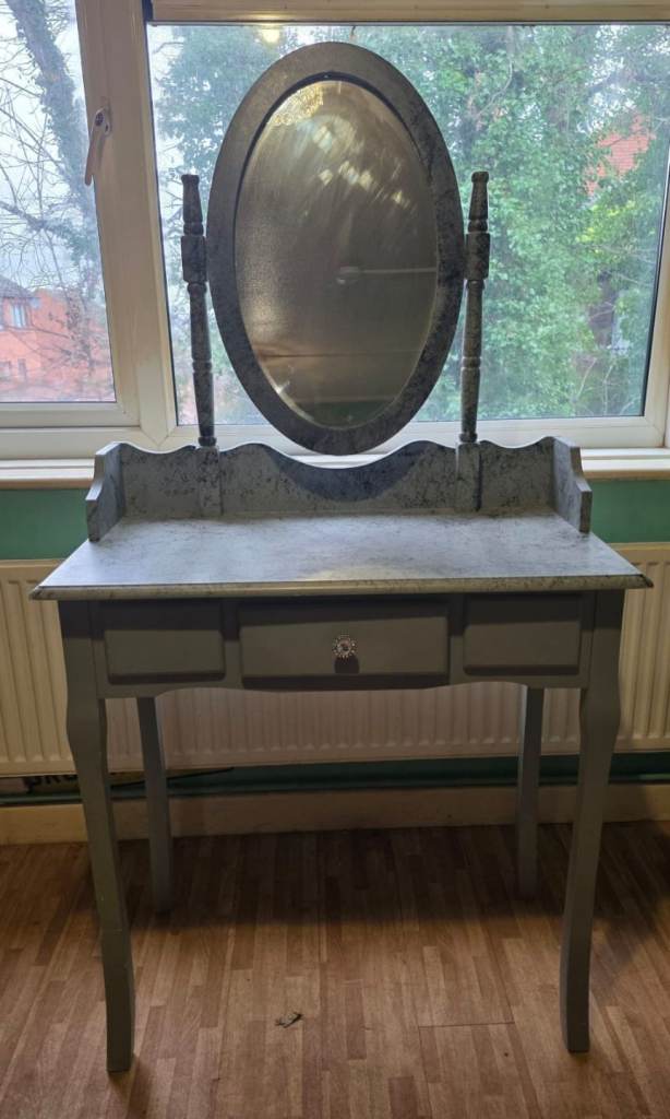 Vintage dressing table