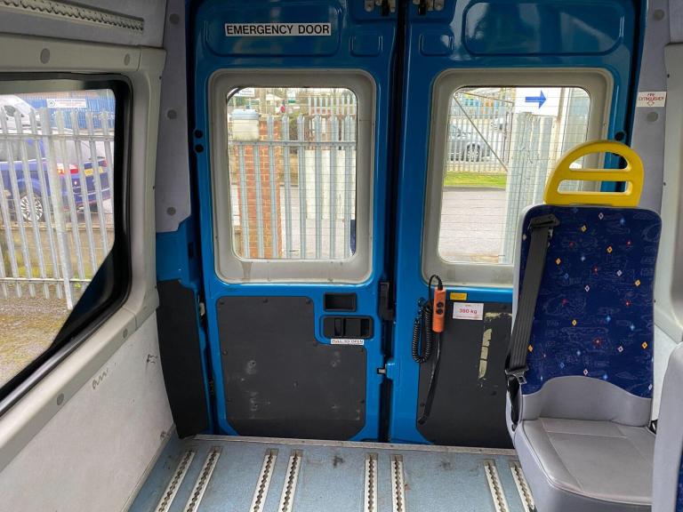  Iveco Daily IRIS MINIBUS 3.5T MWB HIGH ROOF 30cc Diesel Manual