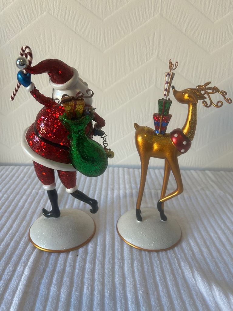 Kirkland Santa and reindeer 