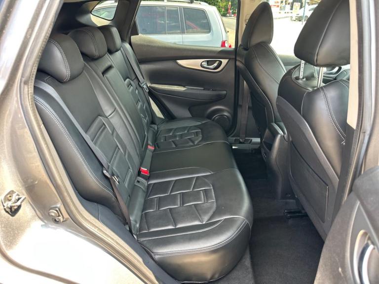 2021 Nissan Qashqai 1.3 DIG-T N-Motion Euro 6 (s/s) 5dr HATCHBACK Petrol Manual