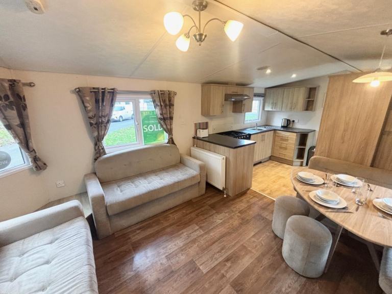 CHEAP CARAVAN FOR SALE WOODLANDS HALL COUNTRY PARK NORTH WALES