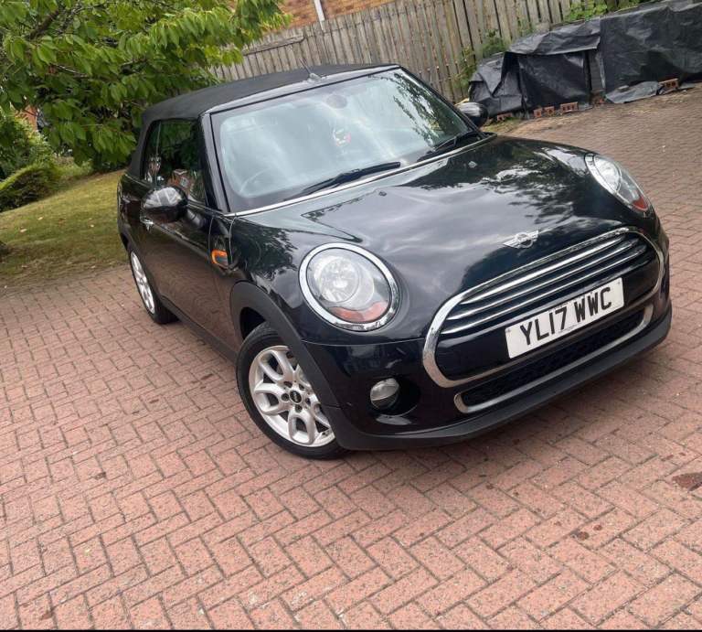 Mini Cooper CONVERTIBLE, AUTOMATIC 
