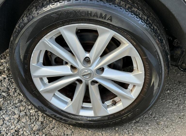 2014 Nissan Qashqai 1.2 DiG-T Acenta 5dr HATCHBACK Petrol Manual