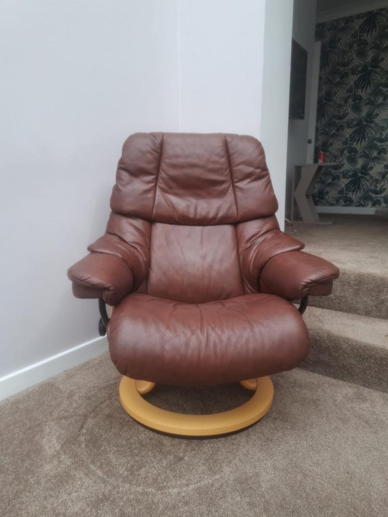 Stressless Leather Recliner Chair & Footstool