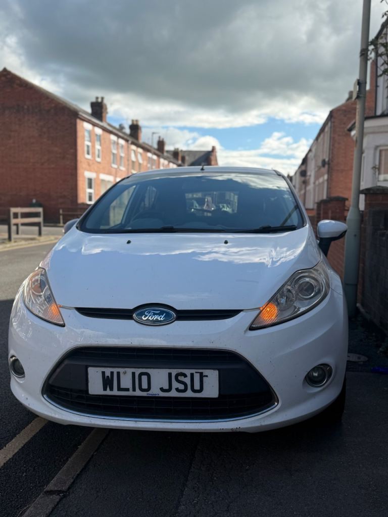 Ford, FIESTA, Hatchback, 2010, Manual, 1388 (cc), 5 doors