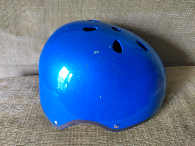 BIKE / SKATE HELMET
