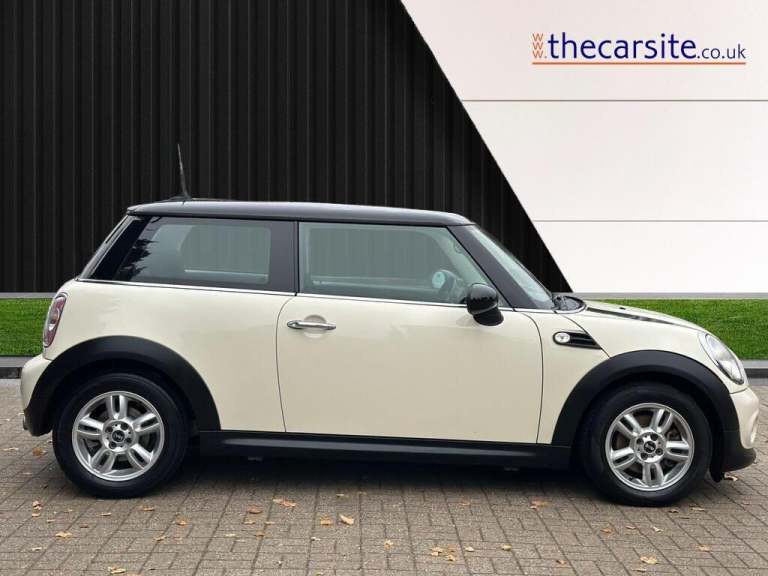 2011 MINI Hatch 1.6 Cooper Euro 5 (s/s) 3dr HATCHBACK Petrol Manual