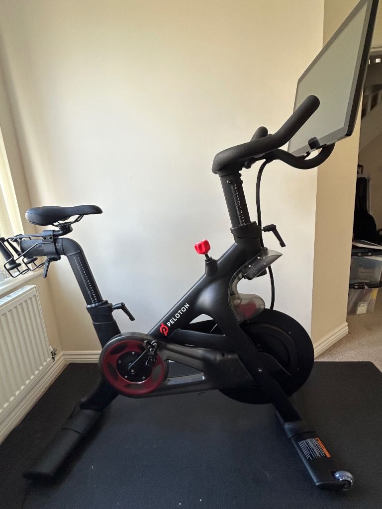 Peloton Exercise Bike – Black, Very Good Used Condition
