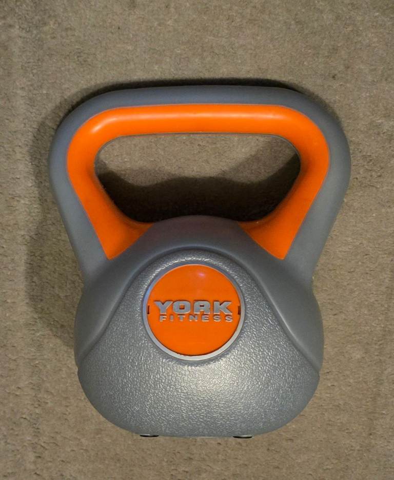 Kettlebell Weight = 8kg YORK