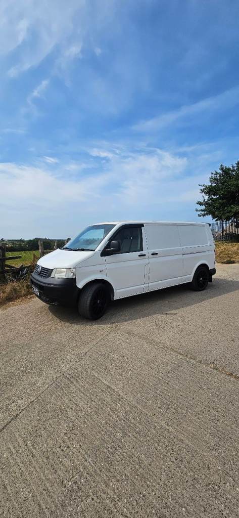 Volkswagen T5 Dayvan/campervan 1.9TDI LWB 102BHP T30