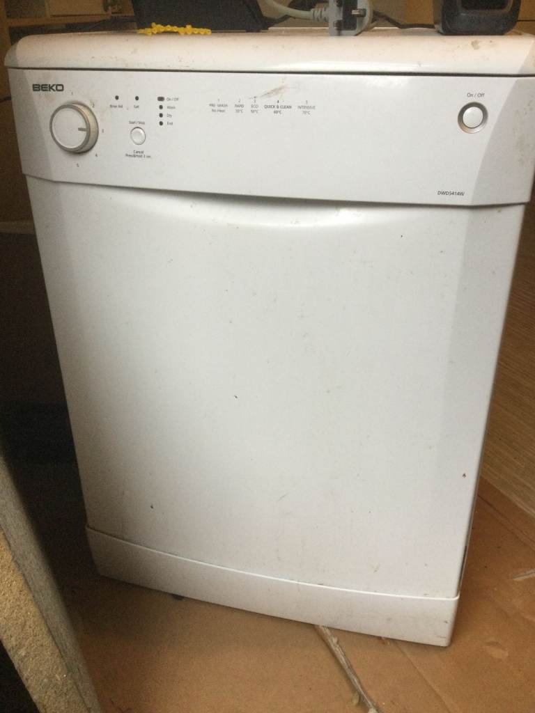 Freestanding Beko dishwasher