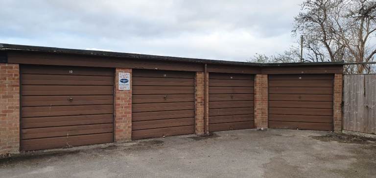 Garages to rent: Lower Bath Road (adj. No 6) Bridgwater, Somerset, TA6 4PN