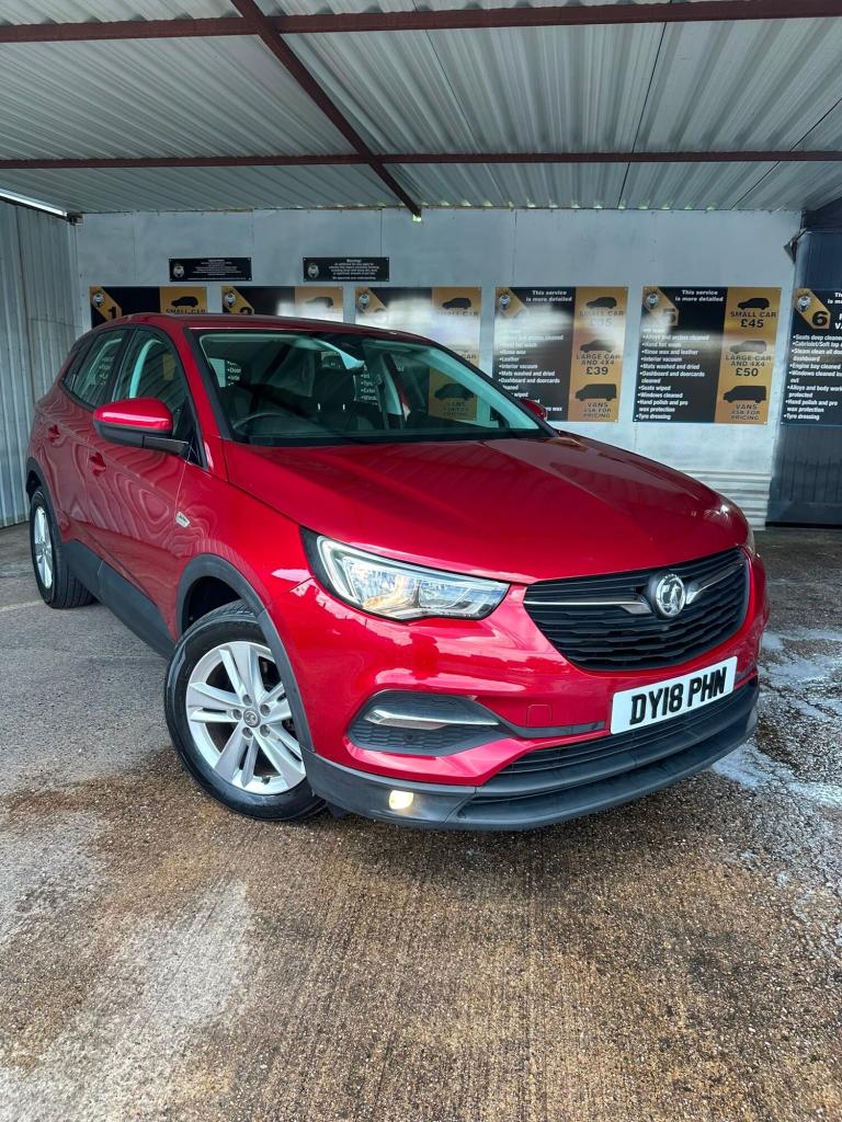 2018 Vauxhall Grandland X 1.2 Turbo SE 5dr HATCHBACK Petrol Manual